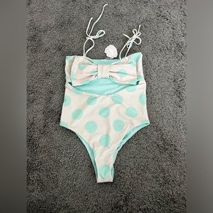 NWT Lolli Swim Cream/Ivory + Aquamarine One Piece